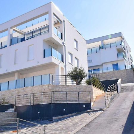 Apartment Solis Okrug Gornji Trogir Exterior photo